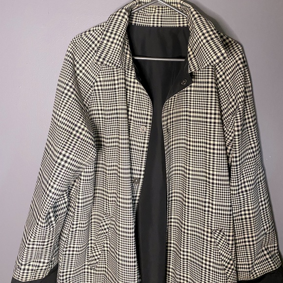 Vintage Trench Coat - Picture 4 of 5